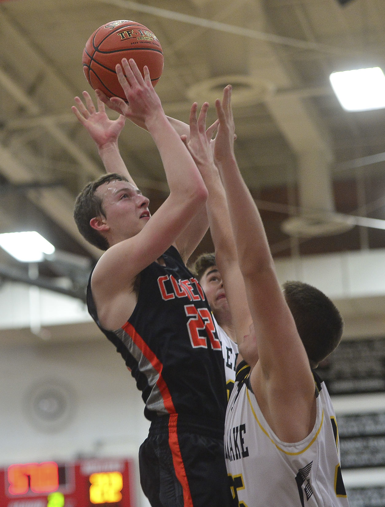 BBball Clear Lake vs. Charles City 11